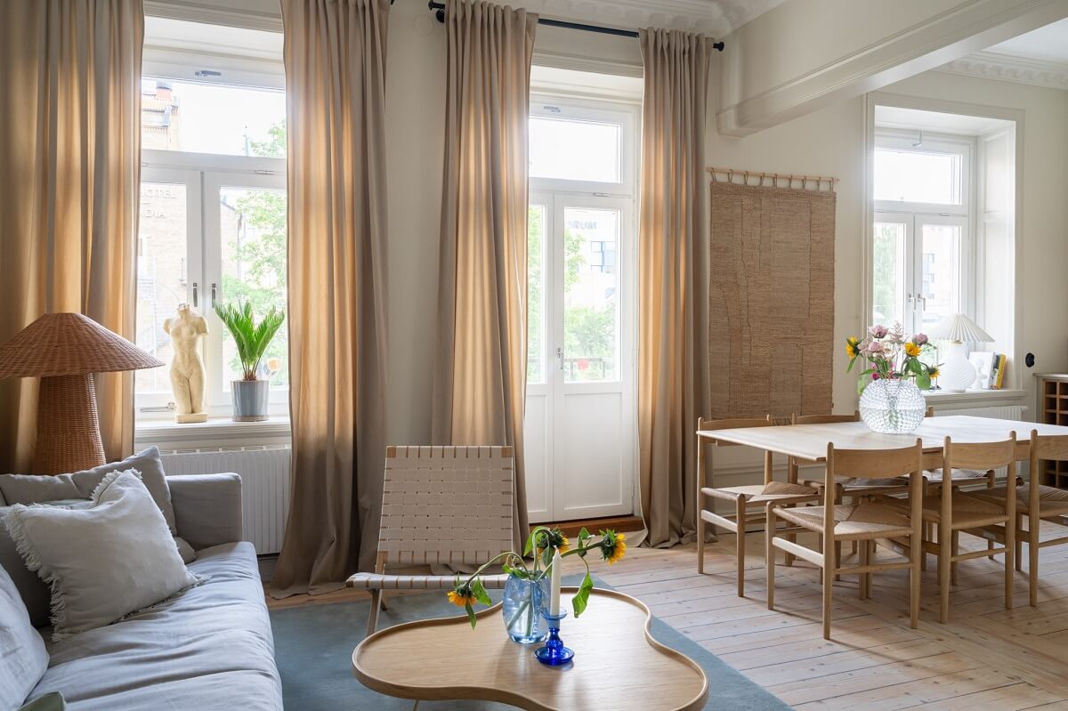 A Renovated Turn-of-the-Century Apartment with Two Bedrooms 7 open plan living room kitchen