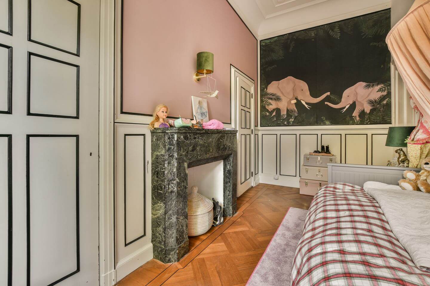 Cozy Country Style in an Amsterdam Family Townhouse 19 pink kids bedroom