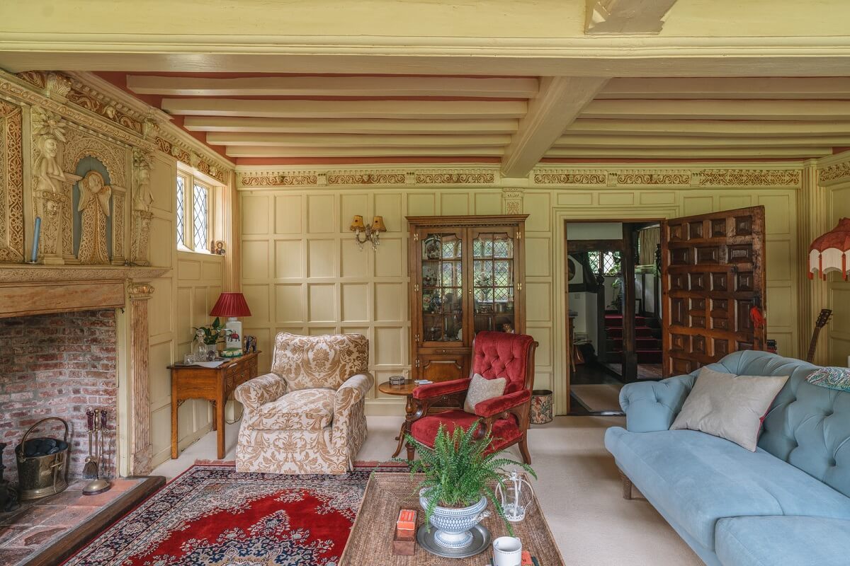 Magnificent Period Features in an English Tudor House 10 sitting room pink ceiling