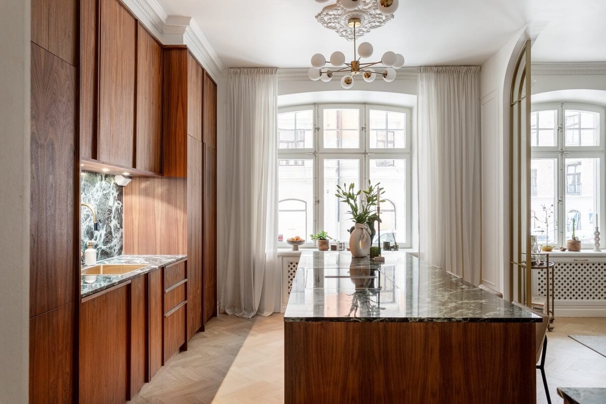 A Luxurious Stockholm Apartment with Period Features 8 stylish kitchen with island