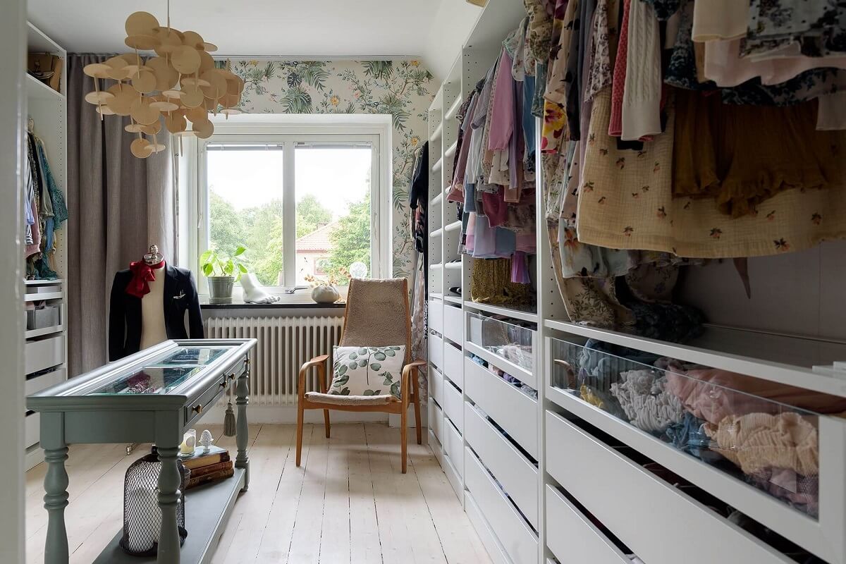 A Beautiful Family Home in a Grand 1930s Villa in Sweden 24 walk in closet