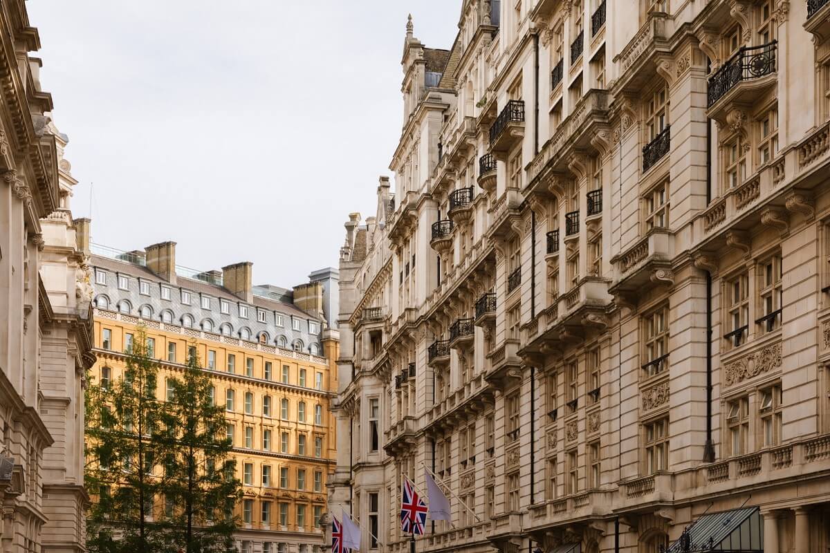 A Stylish Apartment in the Heart of London's Whitehall 20 whitehall court A Stylish Apartment in the Heart of London's Whitehall