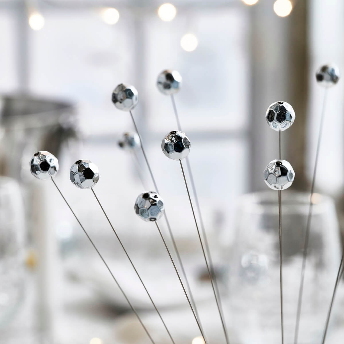 Ring in the New Year with the Festive IKEA FRÖJDA Collection 14 IKEA FROJDA Collection Ring in the New Year with the Festive IKEA FRÖJDA Collection