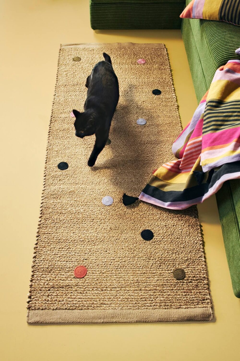 IKEA MÄVINN: A Vibrant Handmade Home Décor Collection 3 IKEA_MAVINN_dotted runner