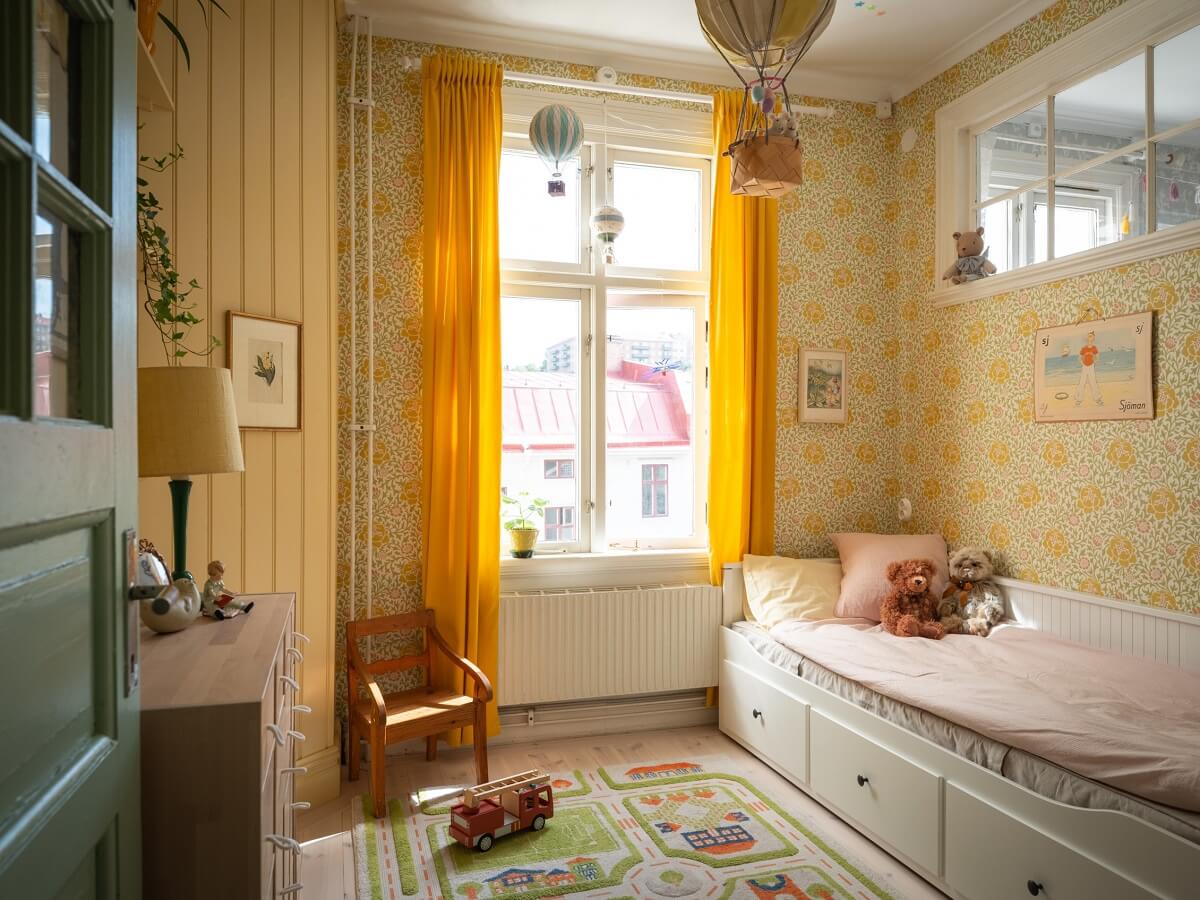 Best of 2024: Children's Bedrooms 15 childrens bedroom with yellow walls and wallpaper nordroom