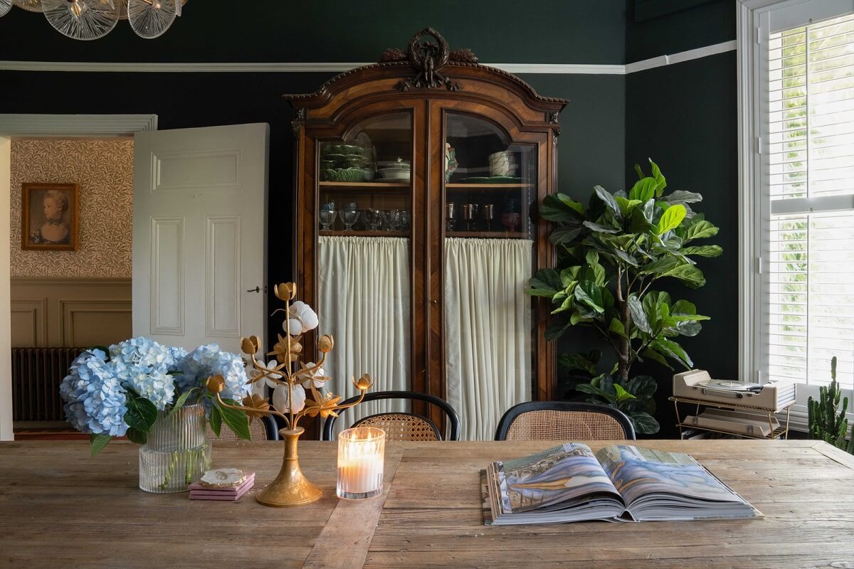 A Beautiful Edwardian House with Period Features 6 dining room with antique cabinet with glass doors