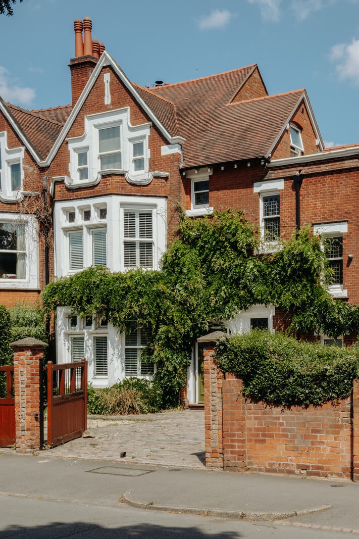 A Beautiful Edwardian House with Period Features 28 edwardian house england