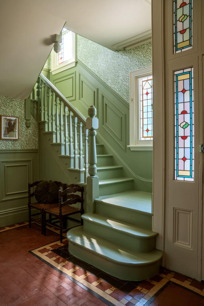 Best of 2024: Hallways 2 green stairs