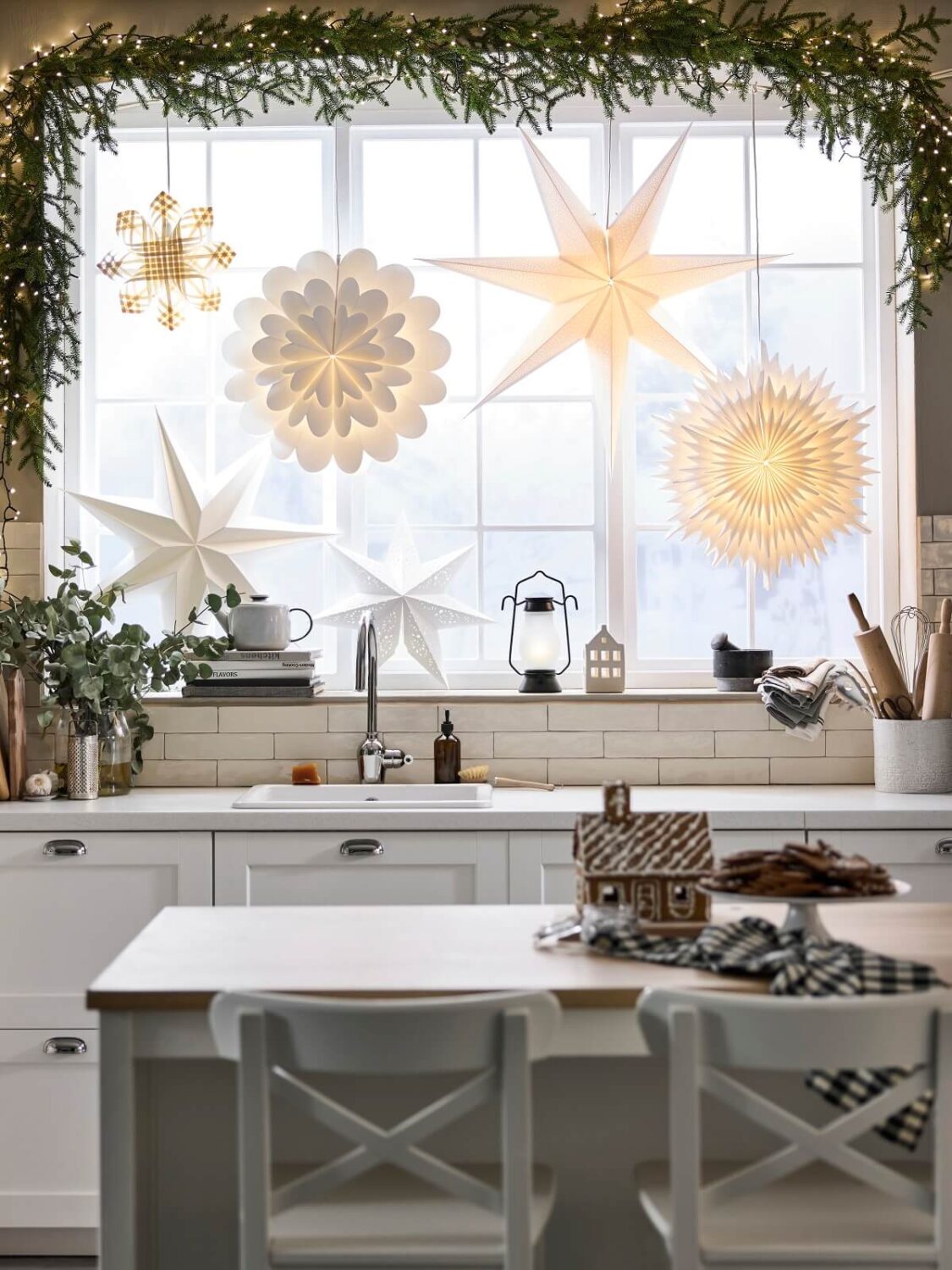 IKEA Christmas Collection 2024: A Magical Holiday Season 29 kitchen-christmas-decor-ikea-christmas-collection-2024-nordroom