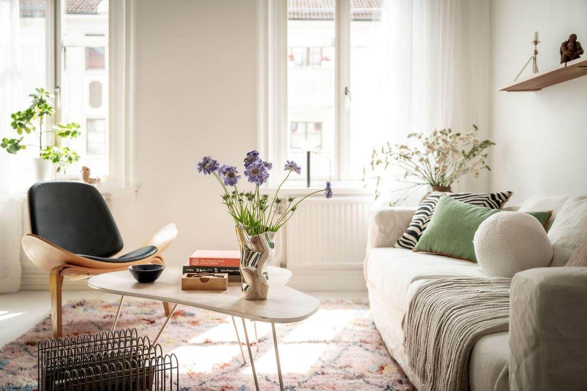 A Bright Swedish Apartment with Subtle Color Accents 5 living room detail