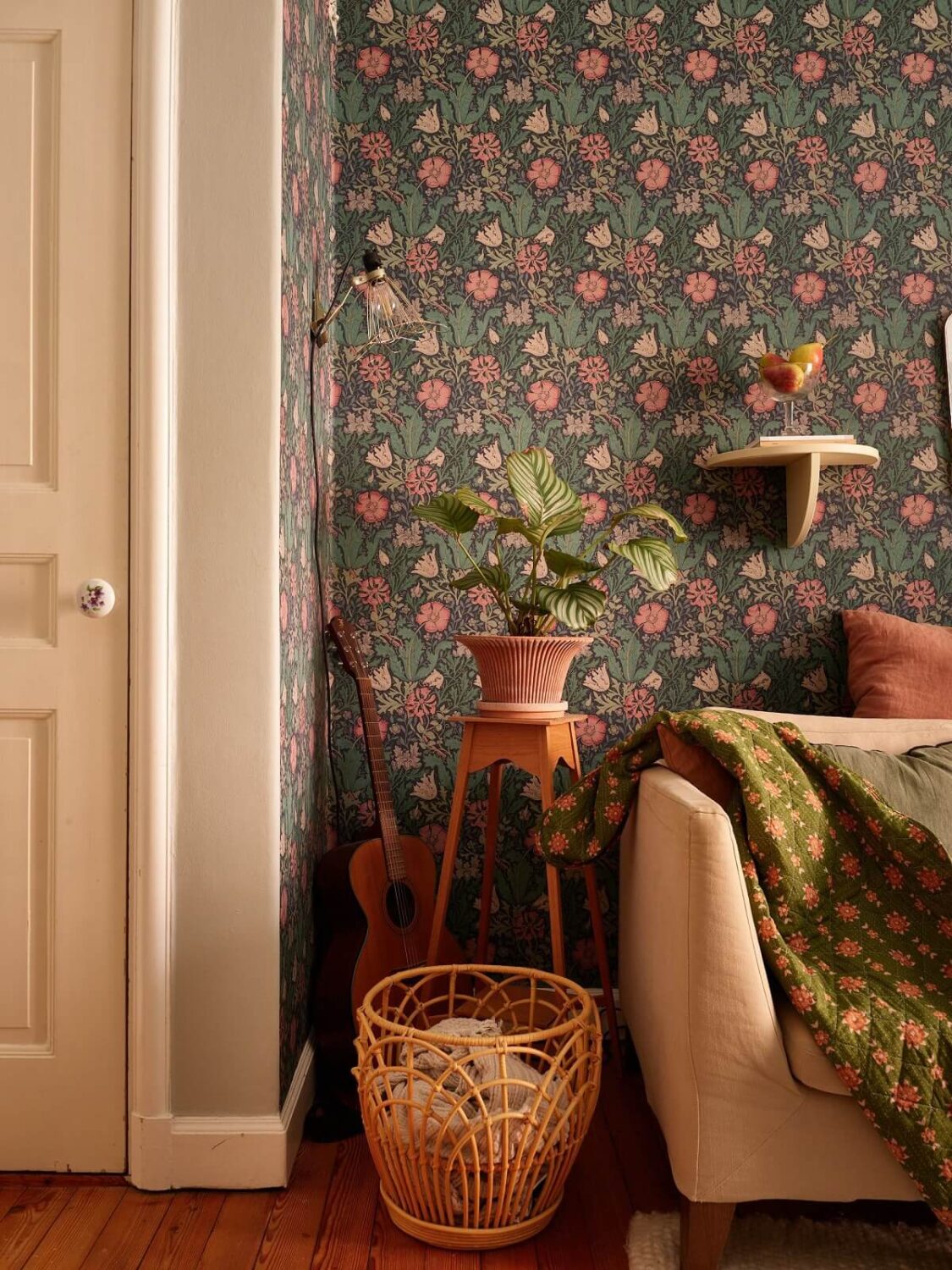 A Cozy 1920s Apartment with Original Details and Wallpaper 6 living room wallpaper