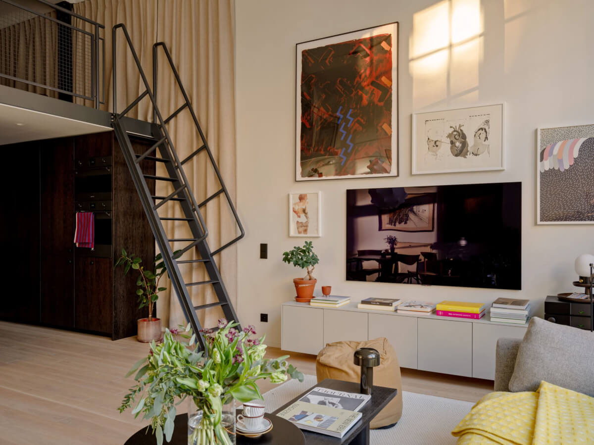A Monochrome Loft with High Ceilings and Art 29 scandi loft with art