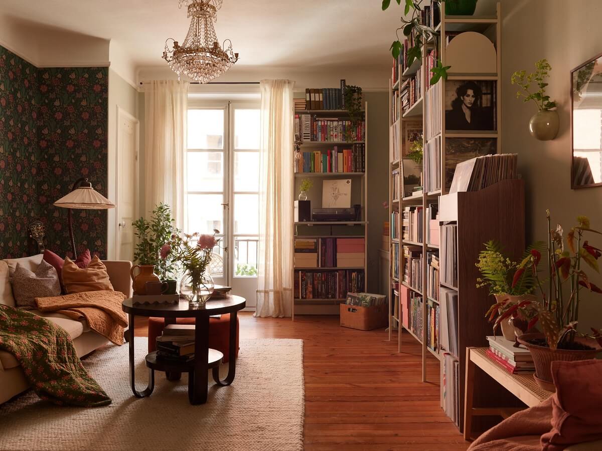 vintage living room with wallpaper