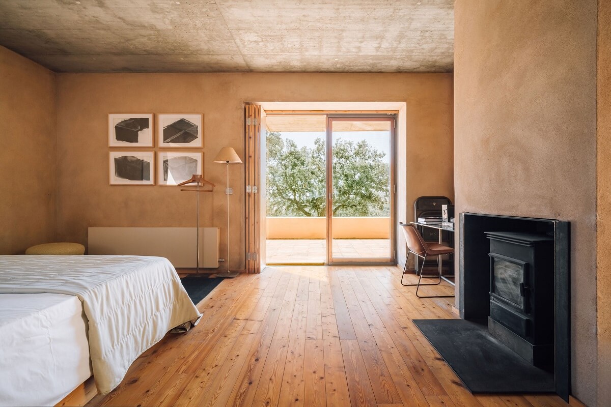 A Beautiful Artist Retreat Designed by Architect Bartolomeu Costa Cabral 5 FantasticFrankCasaEmTaipaLTA0302 A Beautiful Artist Retreat Designed by Architect Bartolomeu Costa Cabral