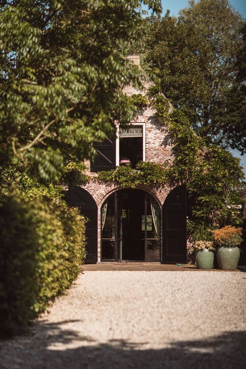 An Eclectic Colorful House in an Old Dutch Farmhouse 30 barn house An Eclectic Colorful House in an Old Dutch Farmhouse