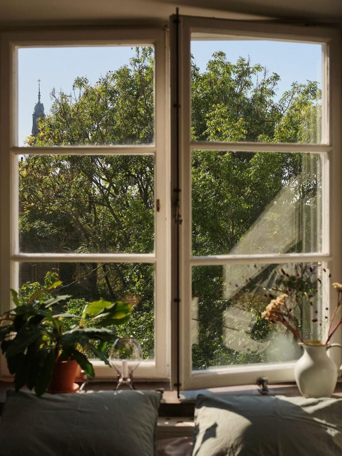 A Charming Small Two-Bedroom Apartment in Stockholm 17 bedroom windows