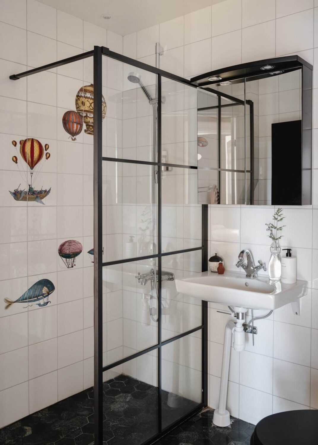 An Apartment with William Morris Wallpaper and a Dull Plum Bedroom 20 black and white bathroom with industrial shower wall