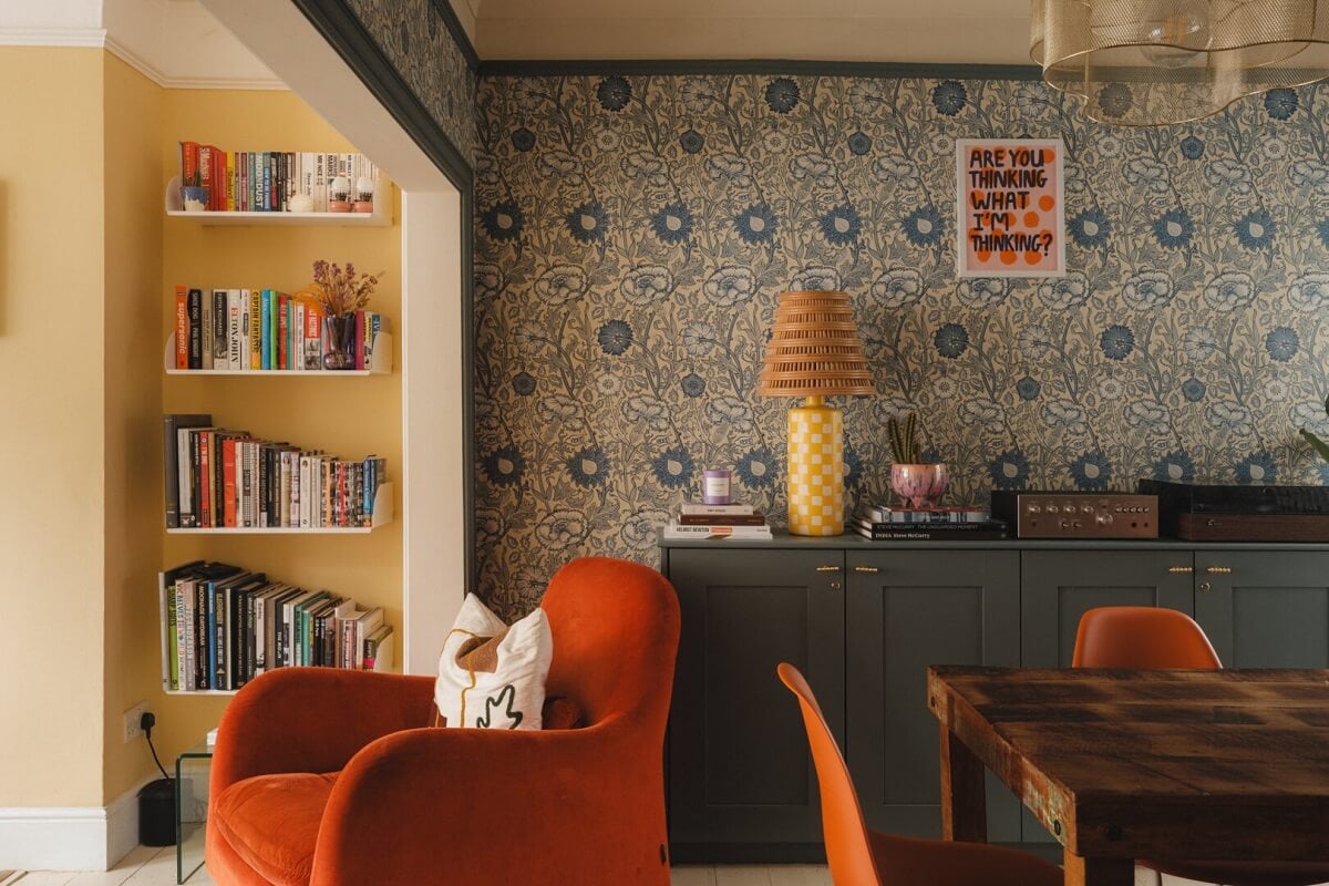 A Charming Victorian House with a Lovely Kitchen 10 blue wallpaper dining room