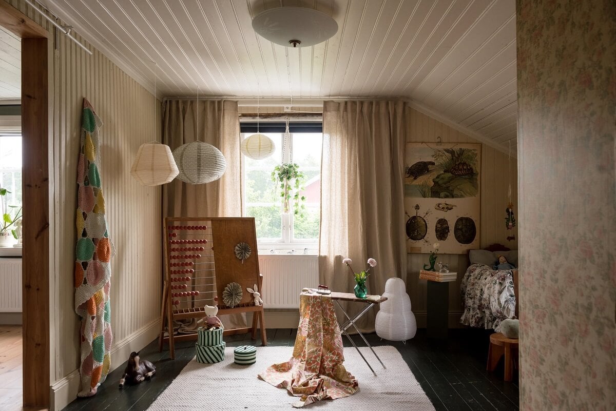 A Charming Country House with a Pink Dining Room and Wallpapers 24 childrens bedroom slanted ceiling