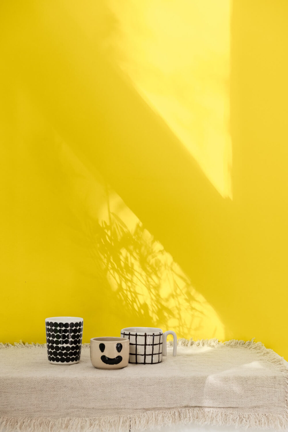 Dulux Colour of the Year 2025: True Joy 20 dulux-colour-of-the-year-2025-True-Joy-Dare black vases