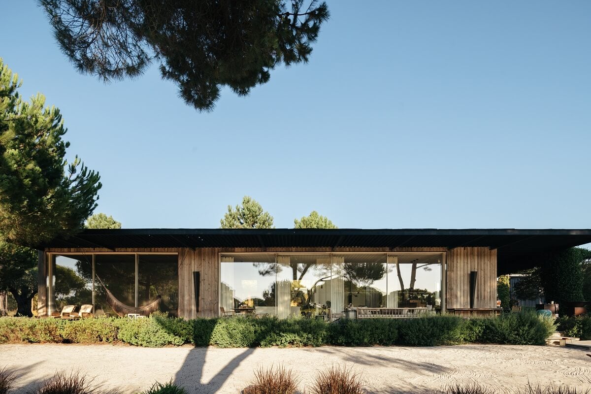 An Eco-Retreat Made from Upcycled Materials in Portugal 7 glass wood house portugal An Eco-Retreat Made from Upcycled Materials in Portugal