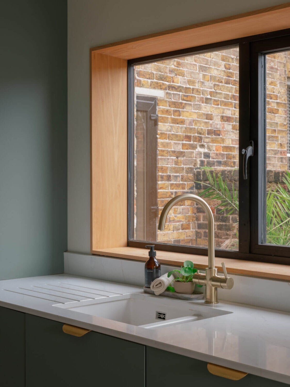 An English House with Carefully Restored Period Features 10 kitchen detail 4 An English House with Carefully Restored Period Features