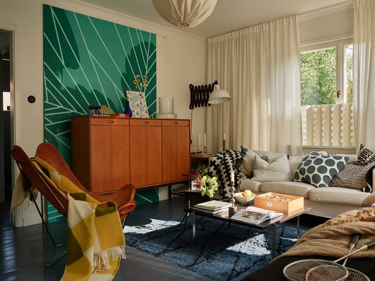 A 1940s House with Painted Floorboards in Sweden 3 living room with blue floor