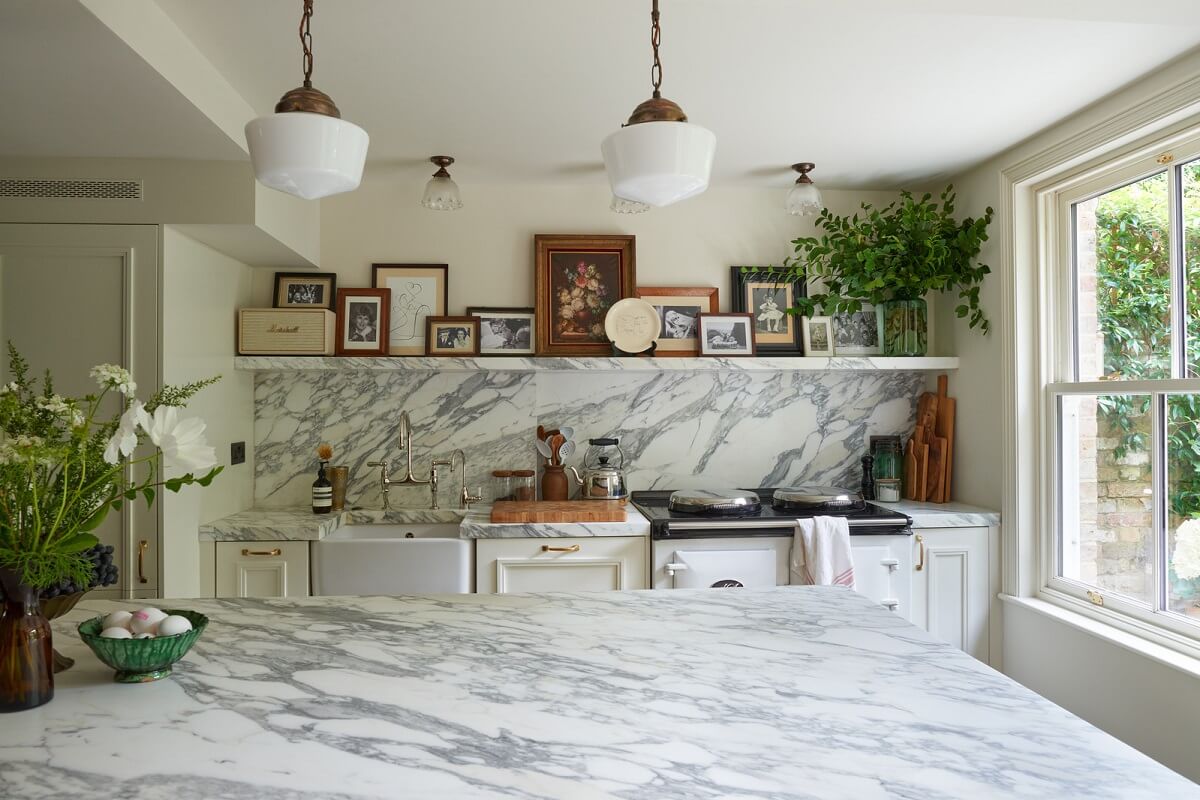 A Luxurious Two-Bedroom Maisonette in Primrose Hill 10 marble and white kitchen with shelf
