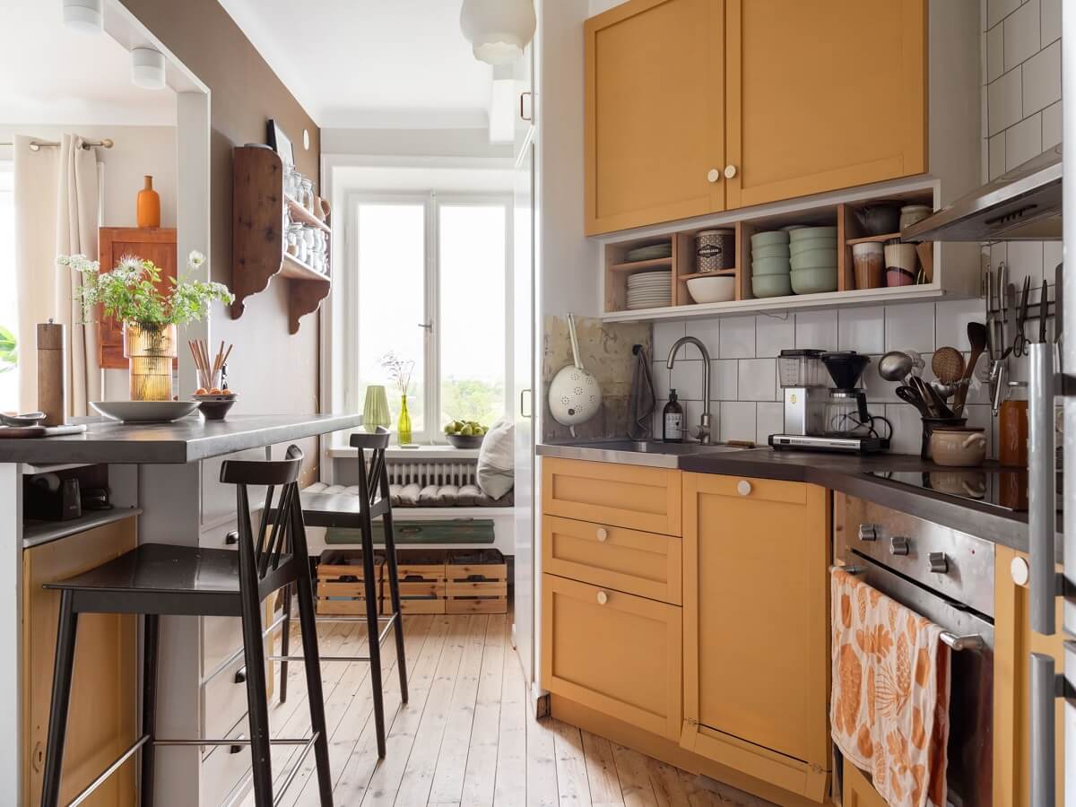 A Small Apartment with an Ochre Yellow Kitchen 13 ochre yellow kitchen