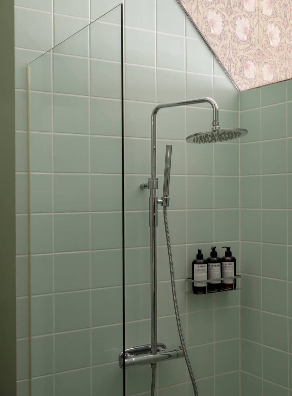 Bright, Spacious Rooms in a Classic Stockholm Apartment 17 shower with light green tiles