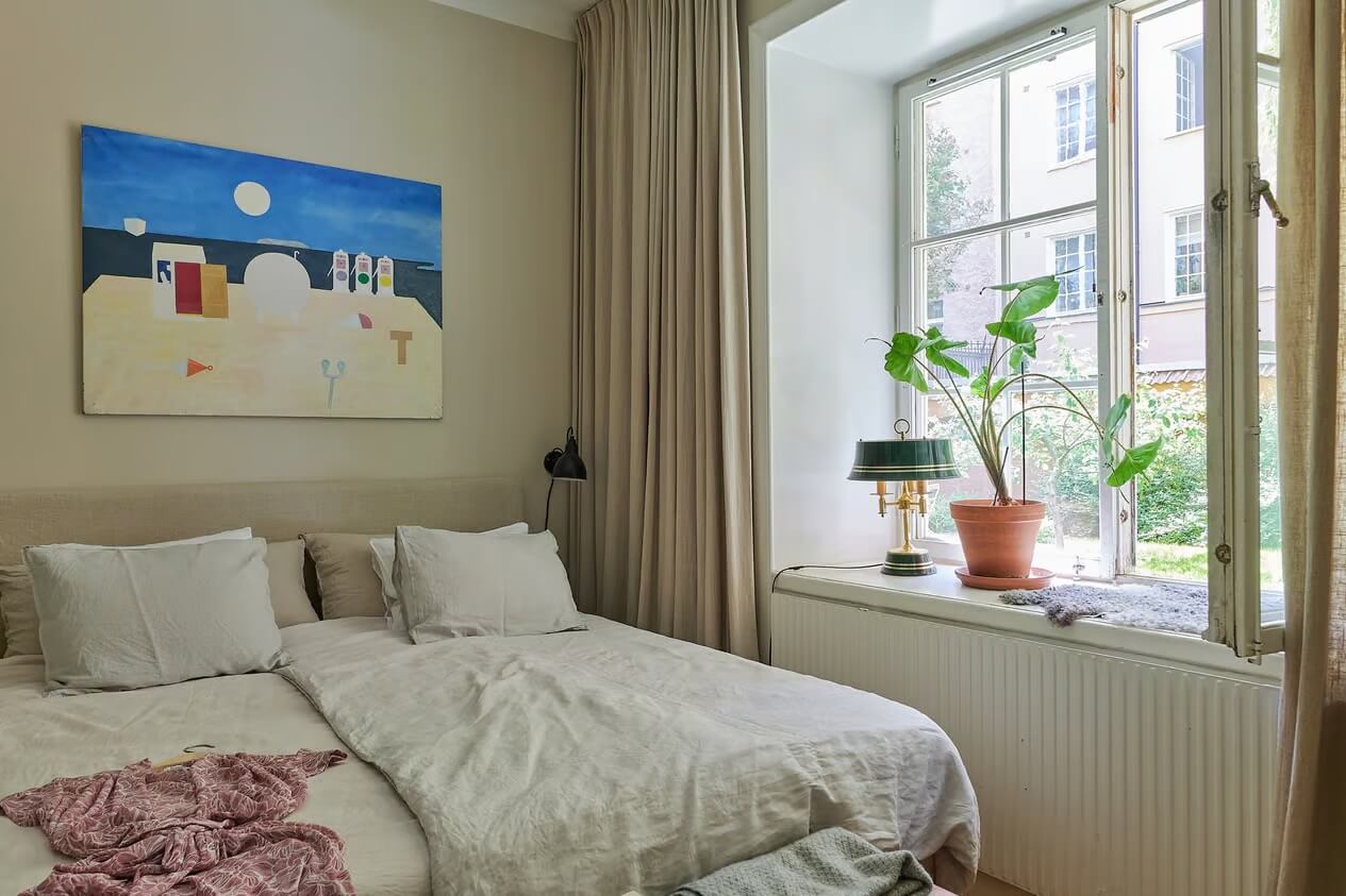 Soothing Colors and Smart Solutions in a Two Bedroom Apartment 11 small bedroom