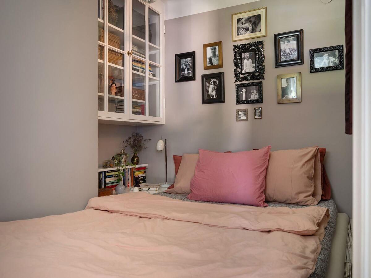 A Light and Well-Planned Apartment in Stockholm 15 tiny gray bedroom