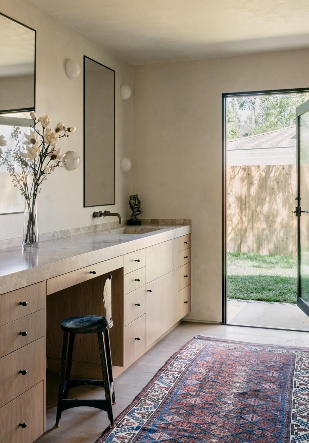 Nature-Inspired Elements and Contemporary Design in a Midcentury Home 20 16632 Park Lane Circle - Evan Ramzi - MLS-17