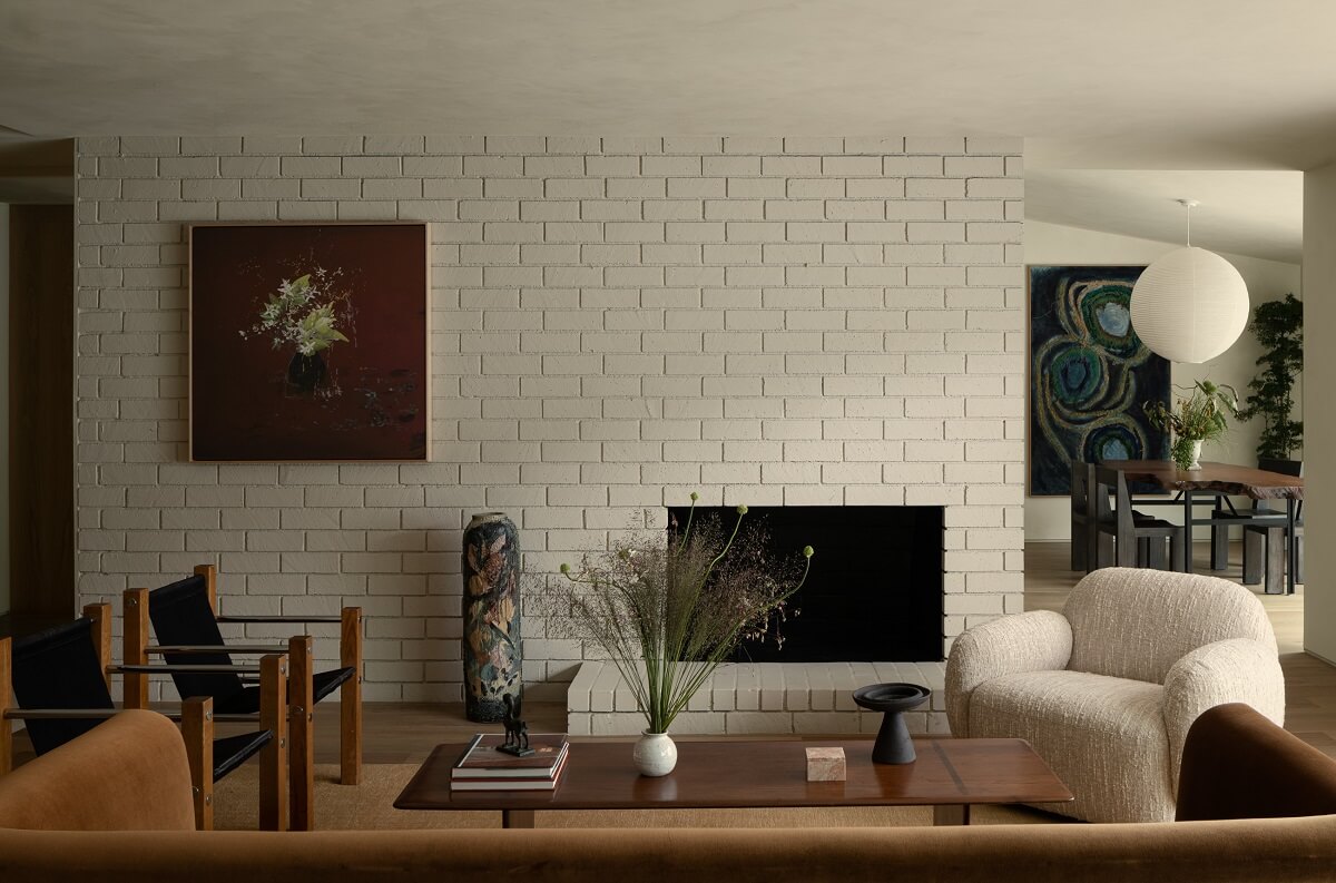 Nature-Inspired Elements and Contemporary Design in a Midcentury Home 2 16632 Park Lane Circle - Evan Ramzi - MLS-3