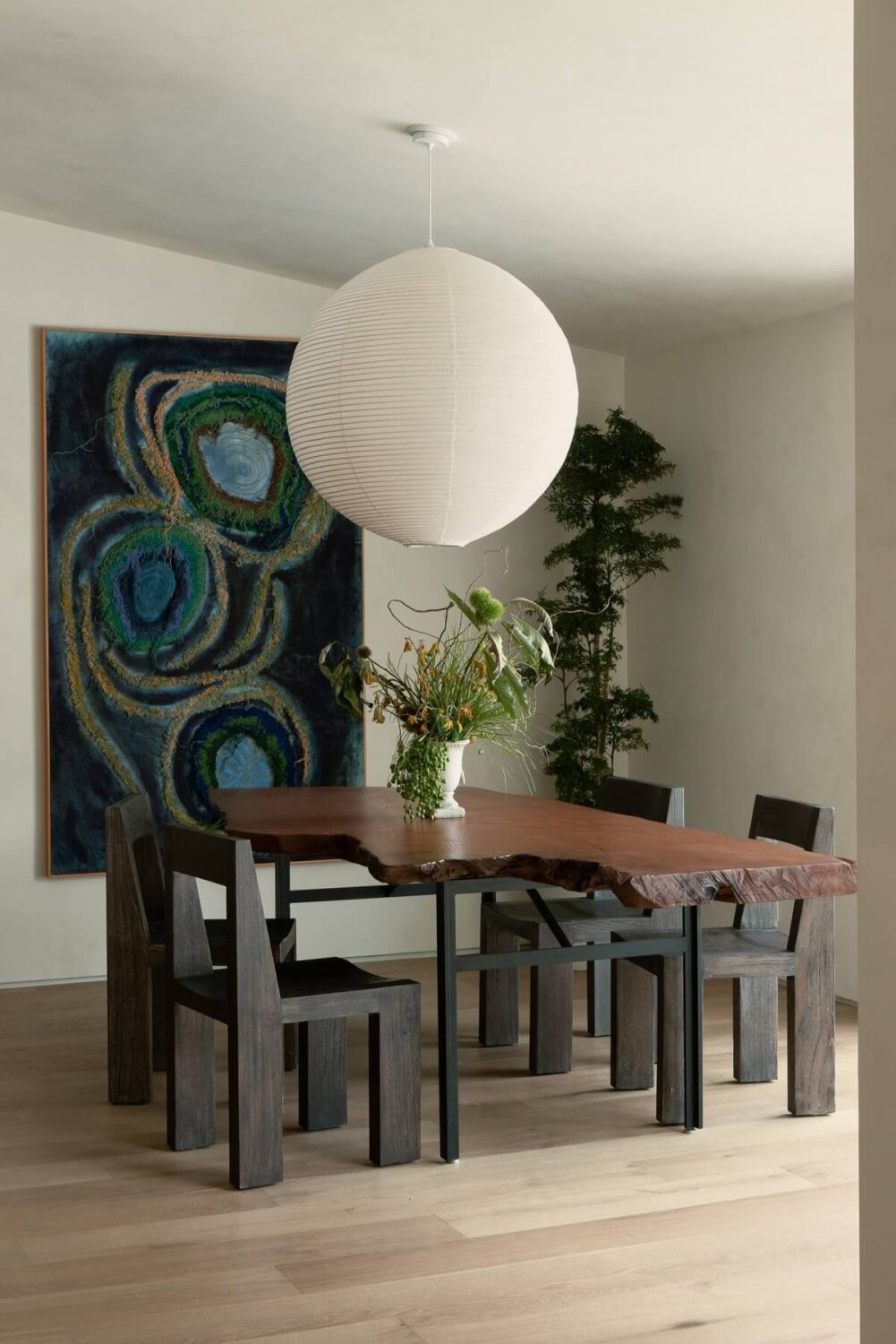 Nature-Inspired Elements and Contemporary Design in a Midcentury Home 8 16632 Park Lane Circle - Evan Ramzi - MLS-4