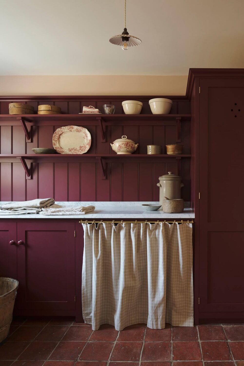 A deVOL Refectory Red Laundry and Dining Room 3 2.TheRefectoryRedLaundryRoom deVOL LOW RES A deVOL Refectory Red Laundry and Dining Room