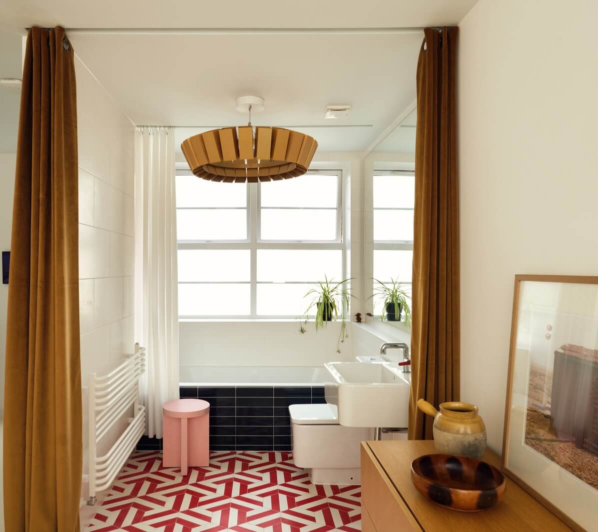 Bold Colors and High Ceilings in a London Duplex Apartment 18 a0O6700000pBvWVEA0 N28 webres Bold Colors and High Ceilings in a London Duplex Apartment
