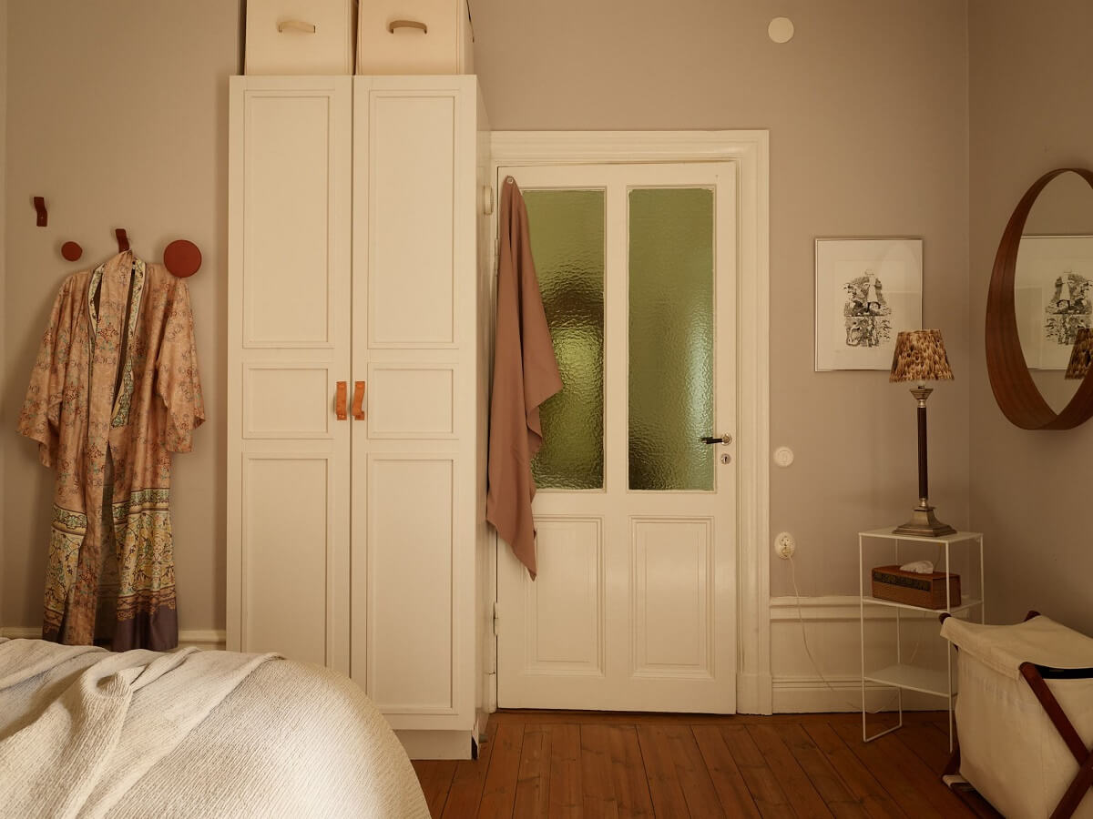 Beautiful Historic Details in a Large and Inviting Family Apartment 24 bedroom wooden floor