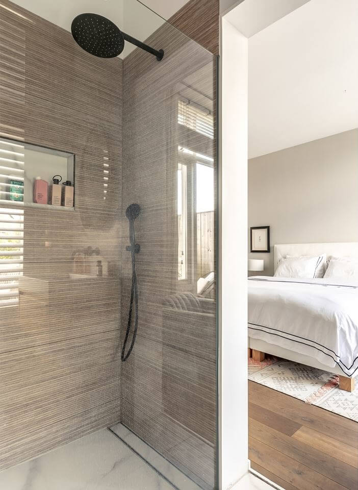 A Beautiful Monumental Villa with Green Color Accents 18 gray master bedroom en suite