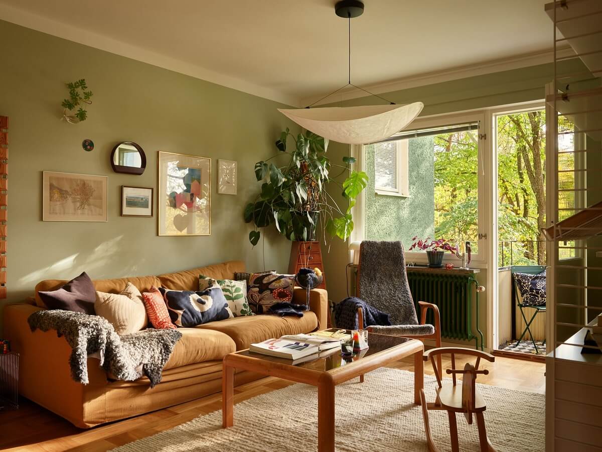 green living room with balcony