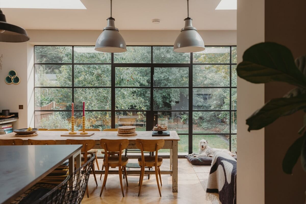 Original Details and a Modern Extension in a London House 5 kitchen dining table