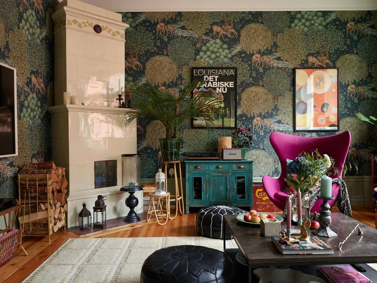 Pink and Green Rooms and Charming Wallpapers in a Family Apartment 17 living room william morris the brook wallpaper fireplace