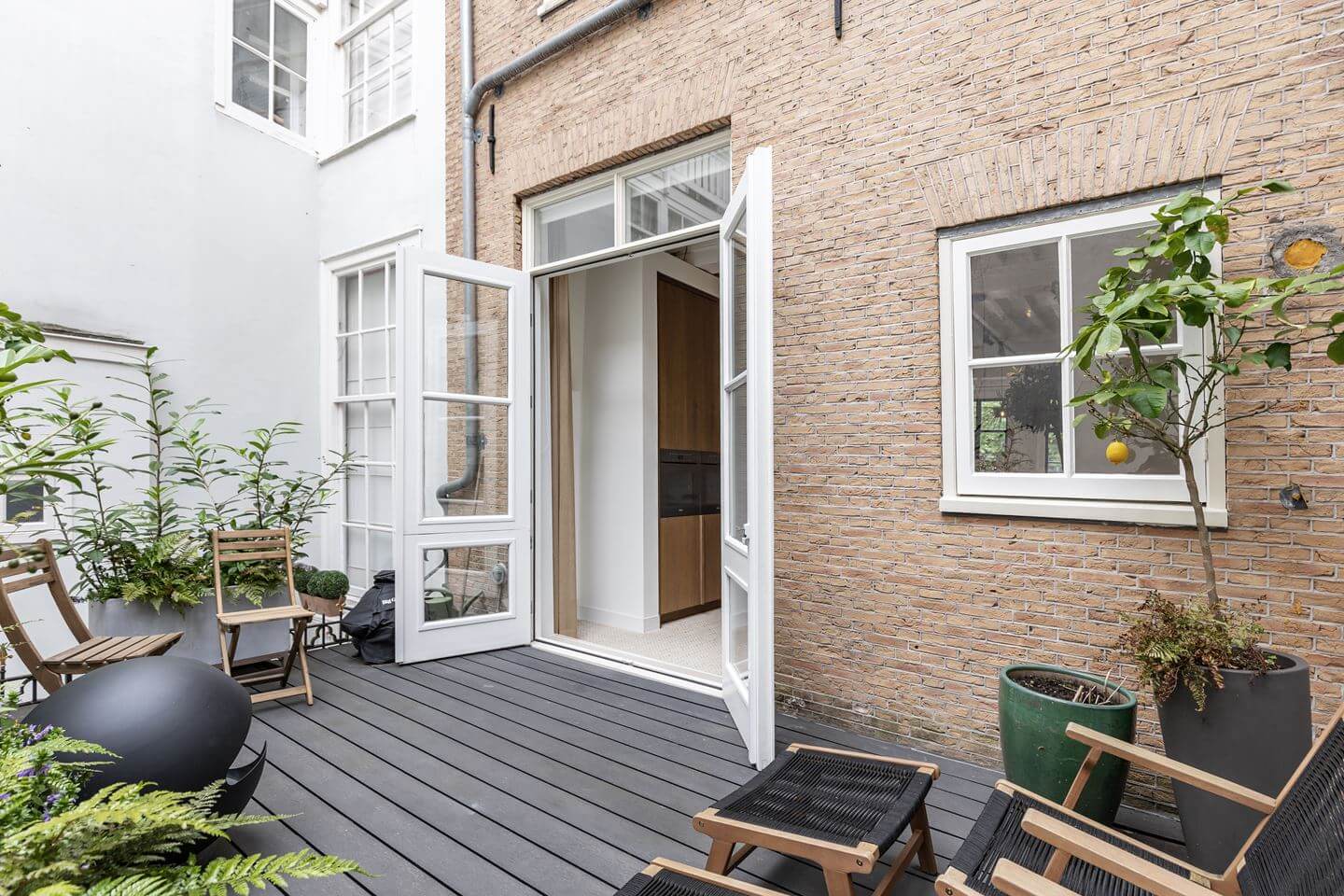 Hotel-Style Interiors in an Amsterdam Canal House 11 roof terrace