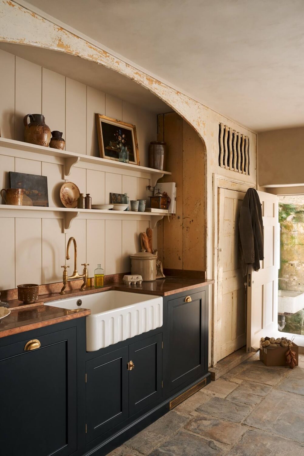 Best of 2024: Kitchens 15 5.TheClassicEnglishKitchen deVOL LOW RES Best of 2024: Kitchens