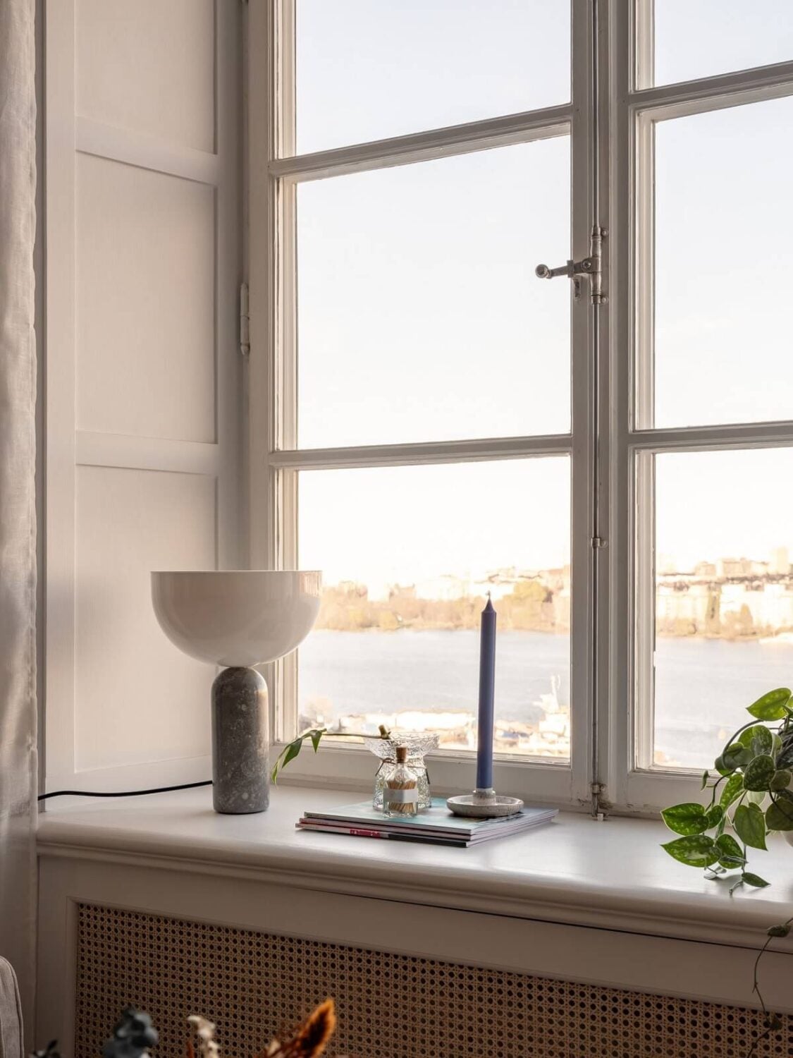 A Small and Serene Apartment with an Industrial Glass Bedroom 7 MED1D84F86A6200416B8B9F9DE866BC0144 20241108090848 w2200 q80 A Small and Serene Apartment with an Industrial Glass Bedroom