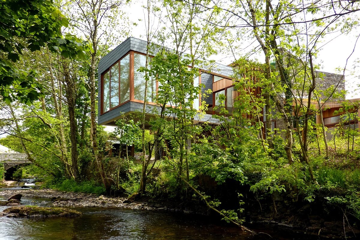 A Magnificent Modern House Cantilevered over the River Ysgir