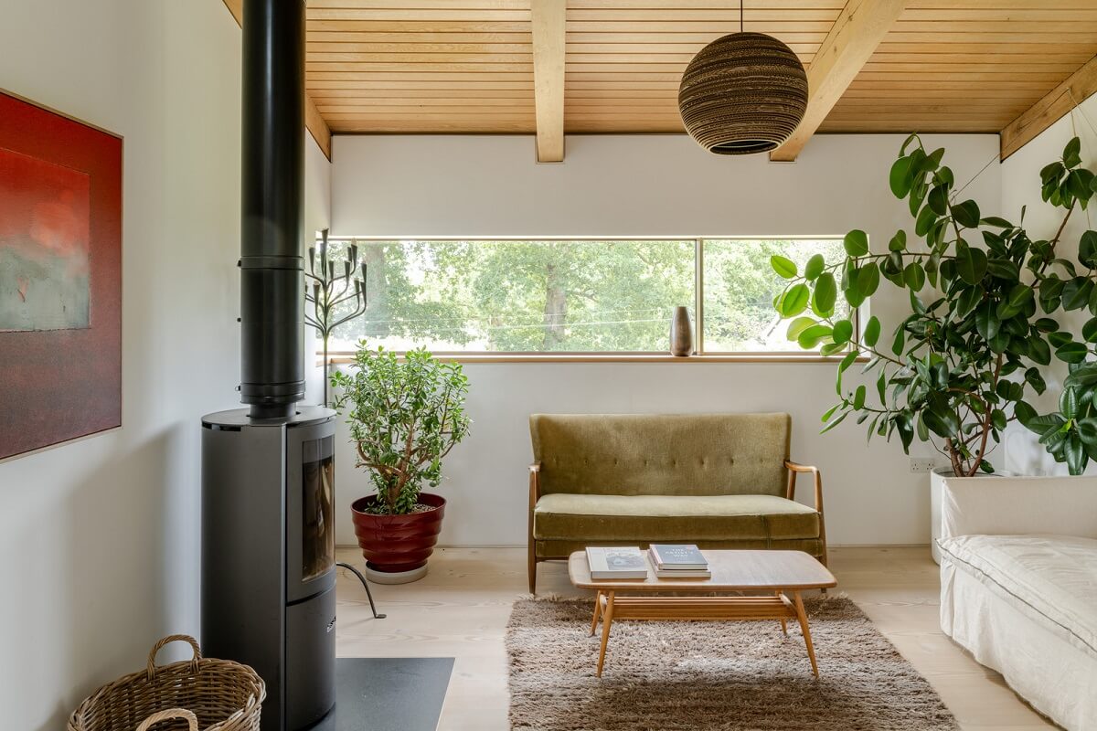 A Contemporary Woodland Retreat in the Heart of East Sussex 19 a0O6700000usXSrEAM N50 webres A Contemporary Woodland Retreat in the Heart of East Sussex