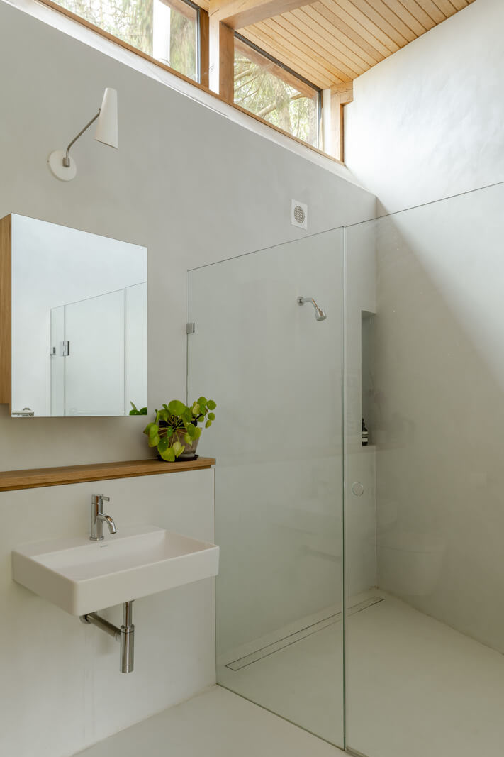 A Contemporary Woodland Retreat in the Heart of East Sussex 21 a0O6700000usXSrEAM N52 webres A Contemporary Woodland Retreat in the Heart of East Sussex