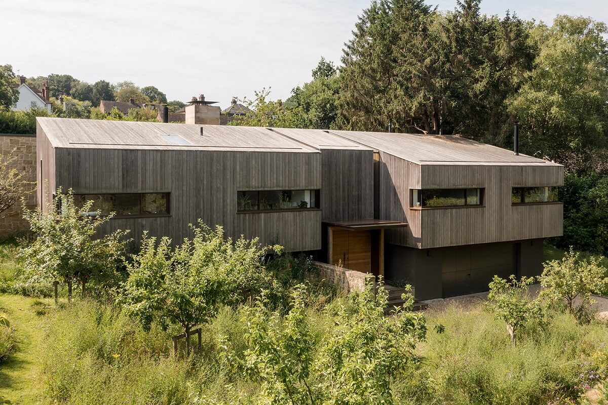 A Contemporary Woodland Retreat in the Heart of East Sussex 33 a0O6700000usXSrEAM N76 low A Contemporary Woodland Retreat in the Heart of East Sussex