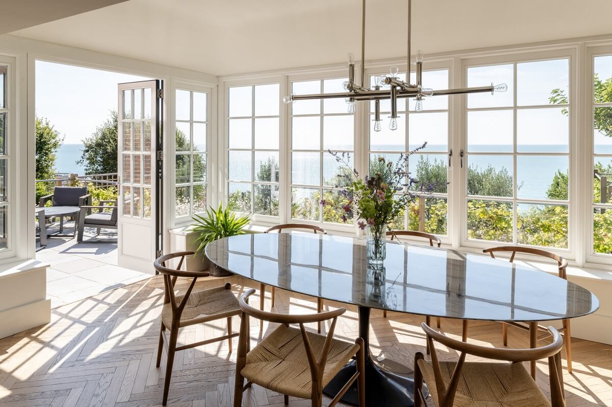 A Grand Victorian House with Modern Interiors and Channel Views 2 a0OP6000003gs3tMAA N18 webres A Grand Victorian House with Modern Interiors and Channel Views